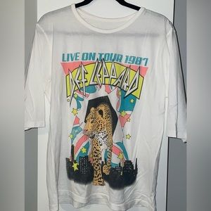 VICI DOLLS Def Leppard quarter sleeve tshirt